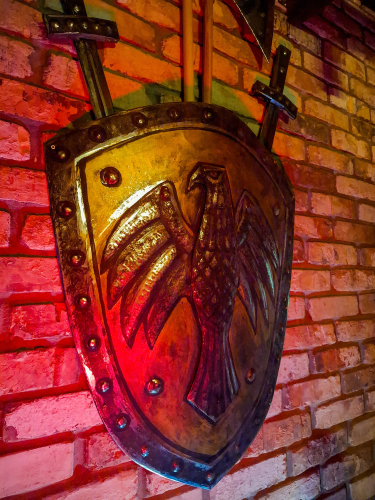 Детектив, з актором Шерлок Холмс: Вбивства в замку